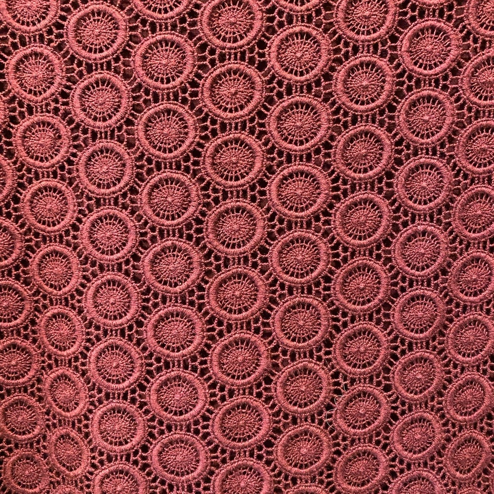 Lucky Brand▪️Burgundy Lined Lace Front Split Back Cotton/Linen Sweater Sz S. - Picture 3 of 5